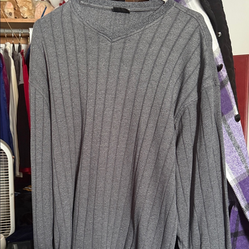 Men's Charcoal vneck long sleeve shirt